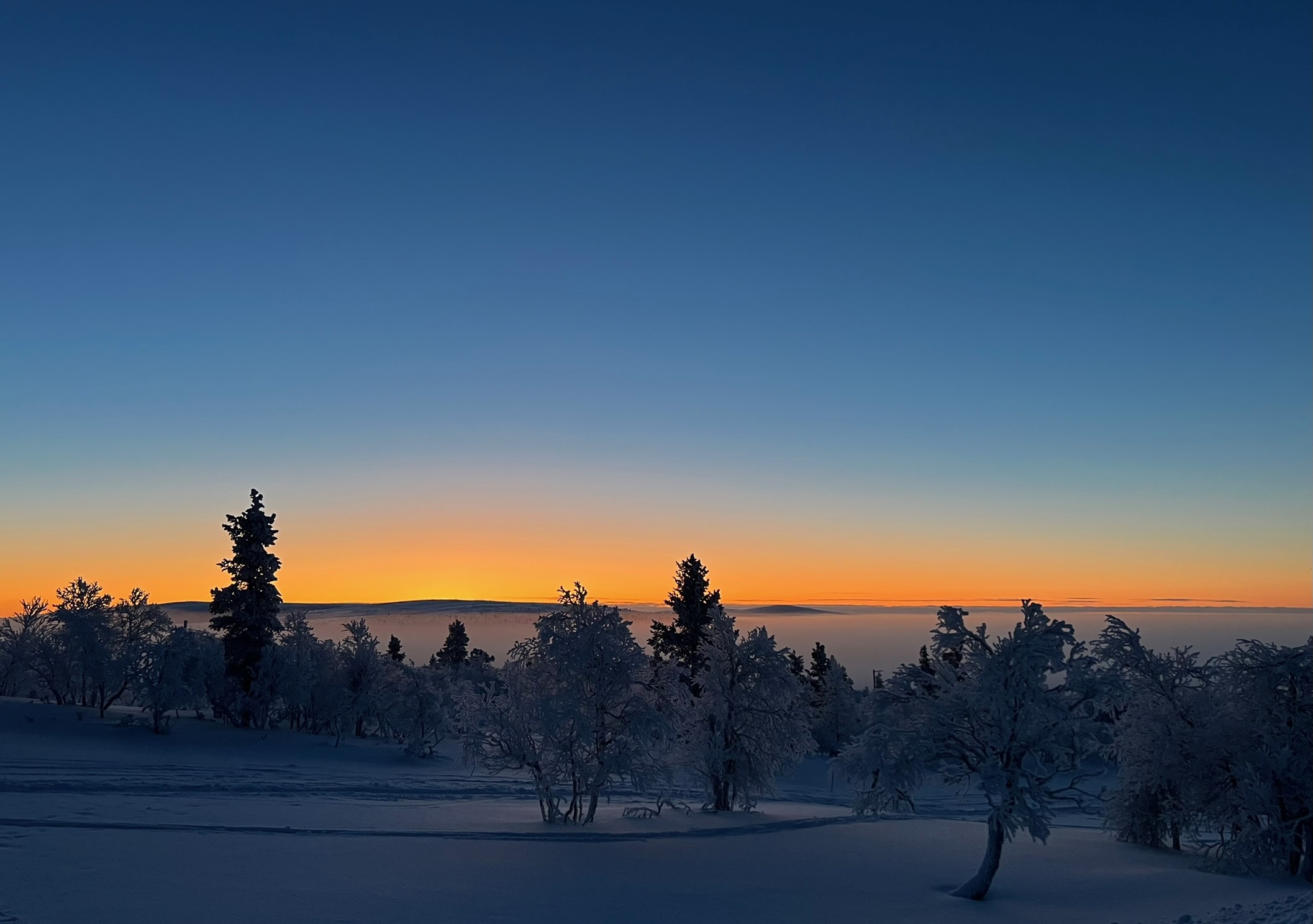 Moottorikelkkavarasto Saariselällä